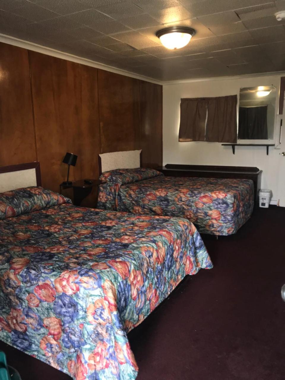 Coronado Motel Сандъски Екстериор снимка